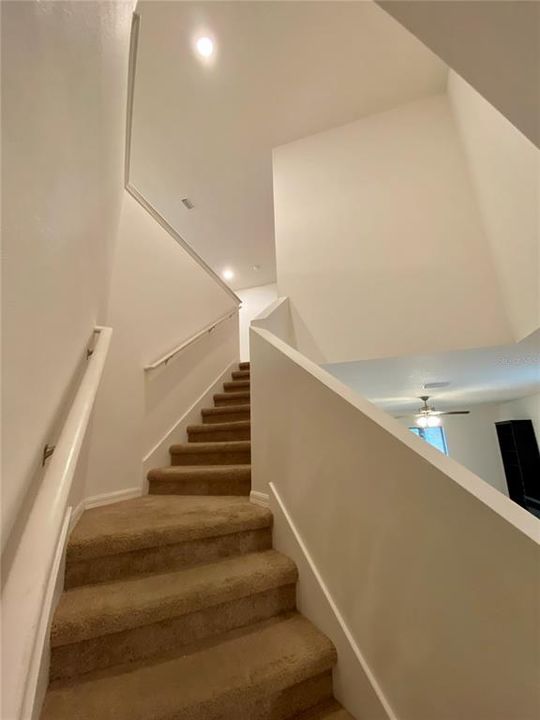 En Renta: $1,995 (4 camas, 2 baños, 2058 Pies cuadrados)