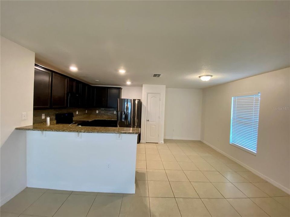 En Renta: $1,995 (4 camas, 2 baños, 2058 Pies cuadrados)