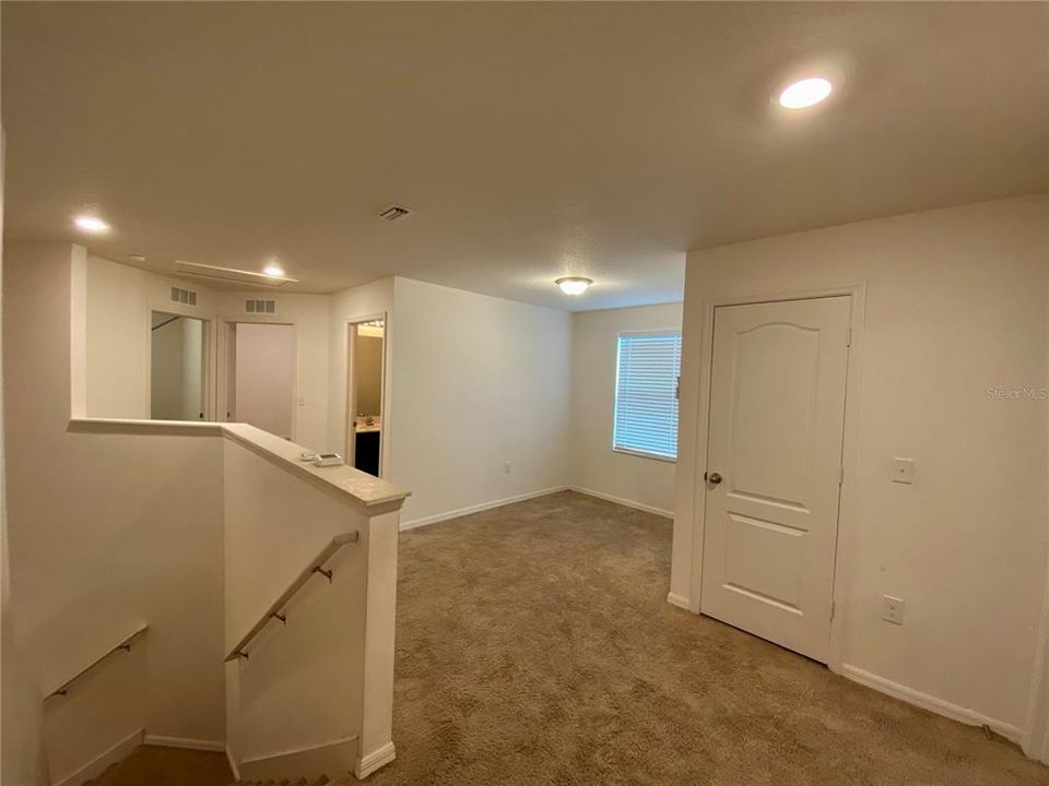 En Renta: $1,995 (4 camas, 2 baños, 2058 Pies cuadrados)