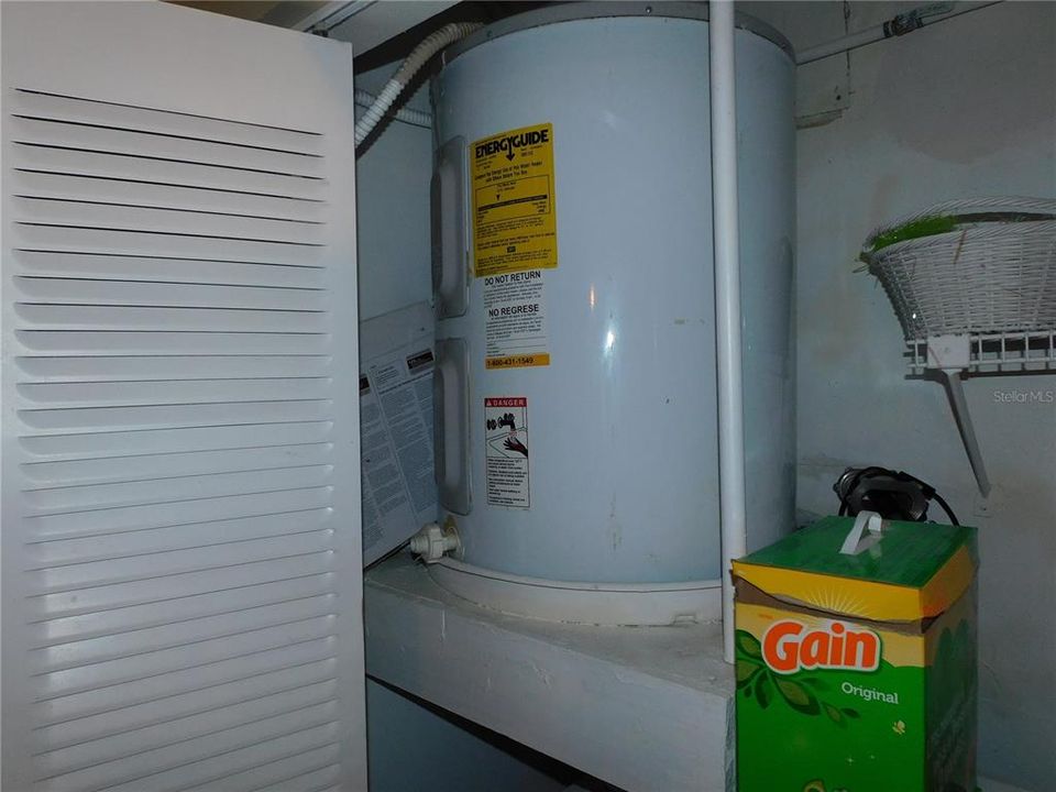 На продажу: $120,000 (1 спален, 1 ванн, 712 Квадратных фут)