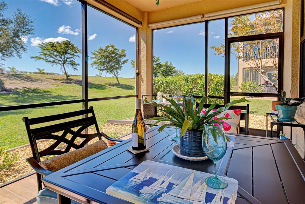 For Sale: $329,900 (3 beds, 2 baths, 1706 Square Feet)