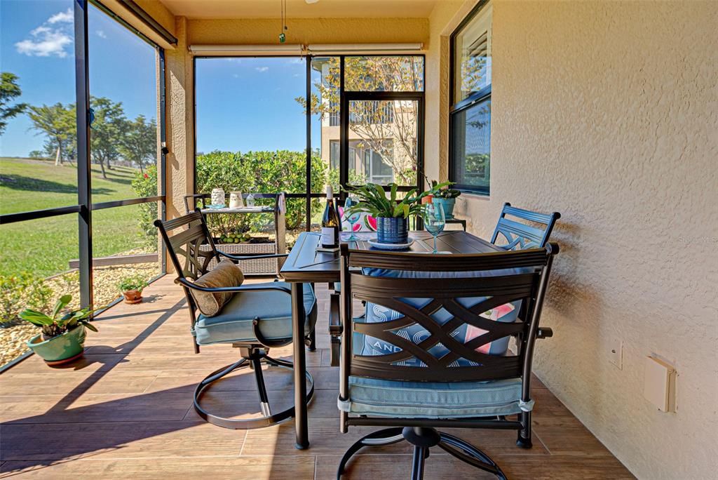 For Sale: $329,900 (3 beds, 2 baths, 1706 Square Feet)