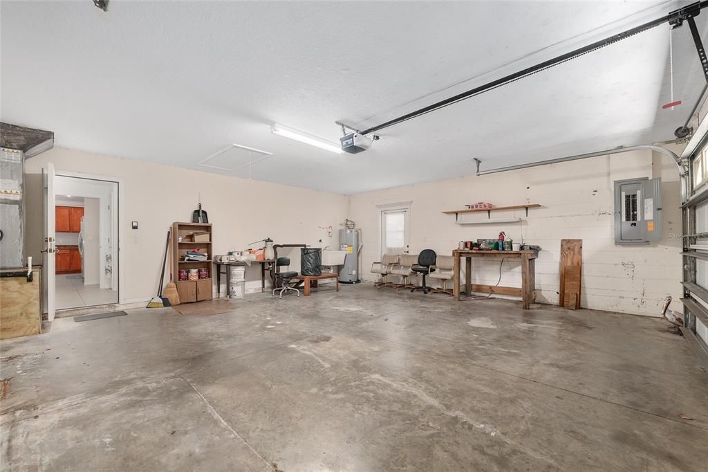 For Sale: $629,900 (4 beds, 3 baths, 2162 Square Feet)