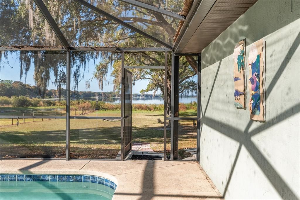 For Sale: $629,900 (4 beds, 3 baths, 2162 Square Feet)