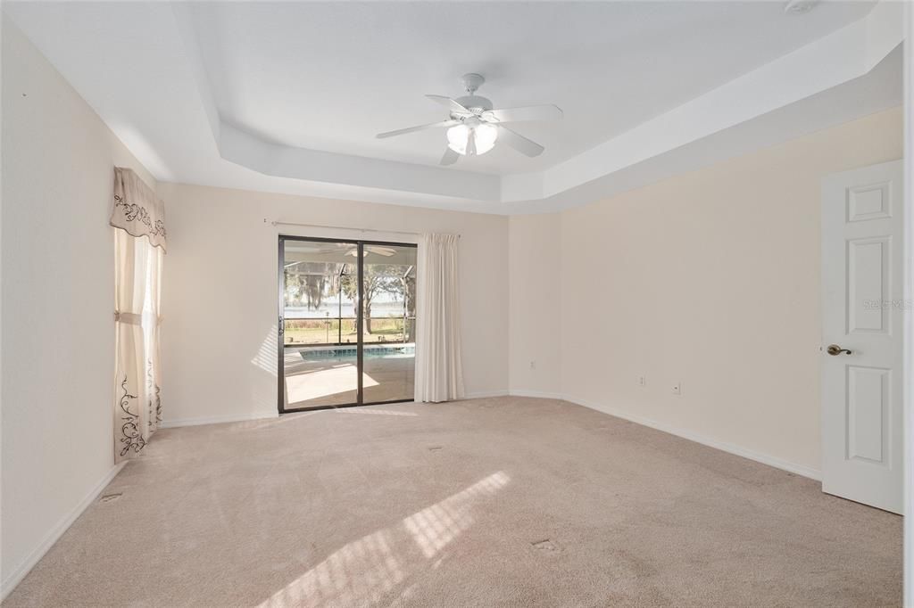 For Sale: $629,900 (4 beds, 3 baths, 2162 Square Feet)