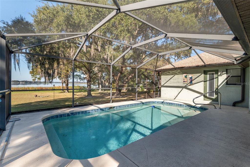 For Sale: $629,900 (4 beds, 3 baths, 2162 Square Feet)