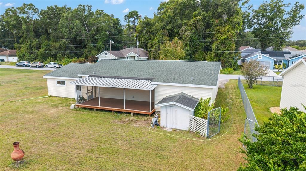 Active With Contract: $199,000 (3 beds, 2 baths, 1948 Square Feet)