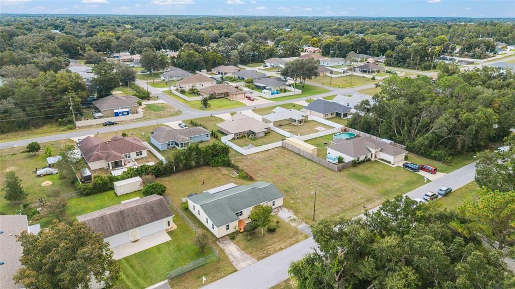 Active With Contract: $199,000 (3 beds, 2 baths, 1948 Square Feet)