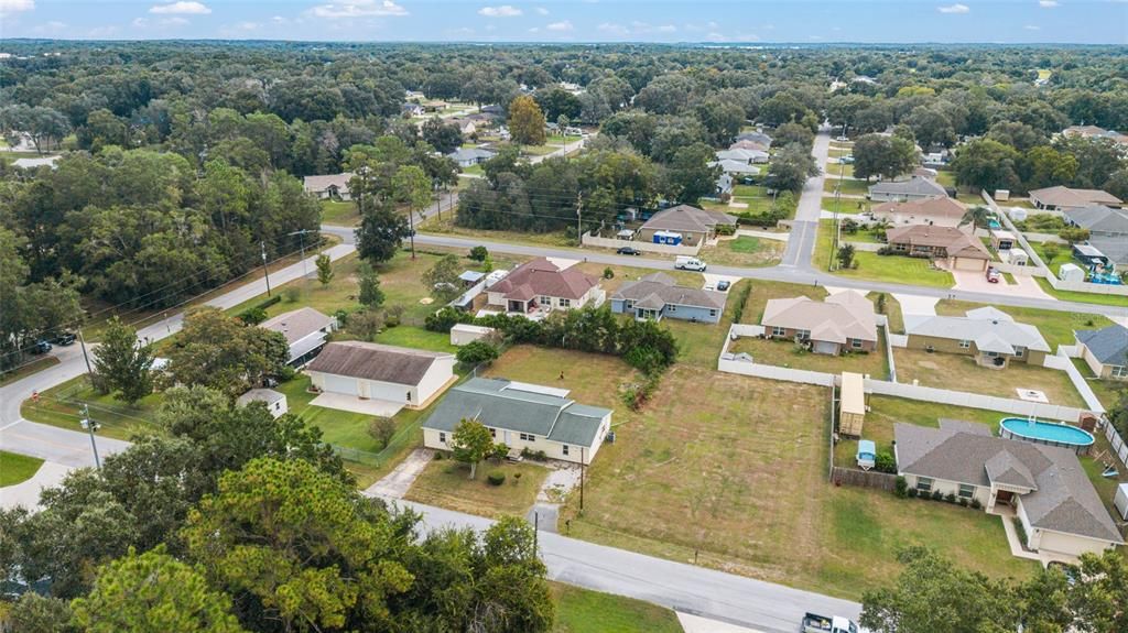 Active With Contract: $199,000 (3 beds, 2 baths, 1948 Square Feet)