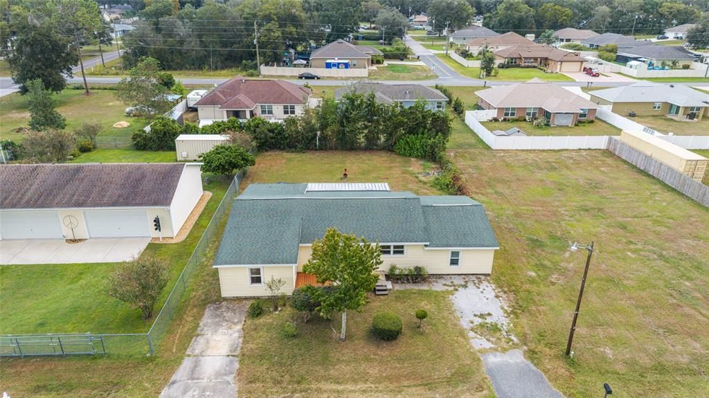 Active With Contract: $199,000 (3 beds, 2 baths, 1948 Square Feet)