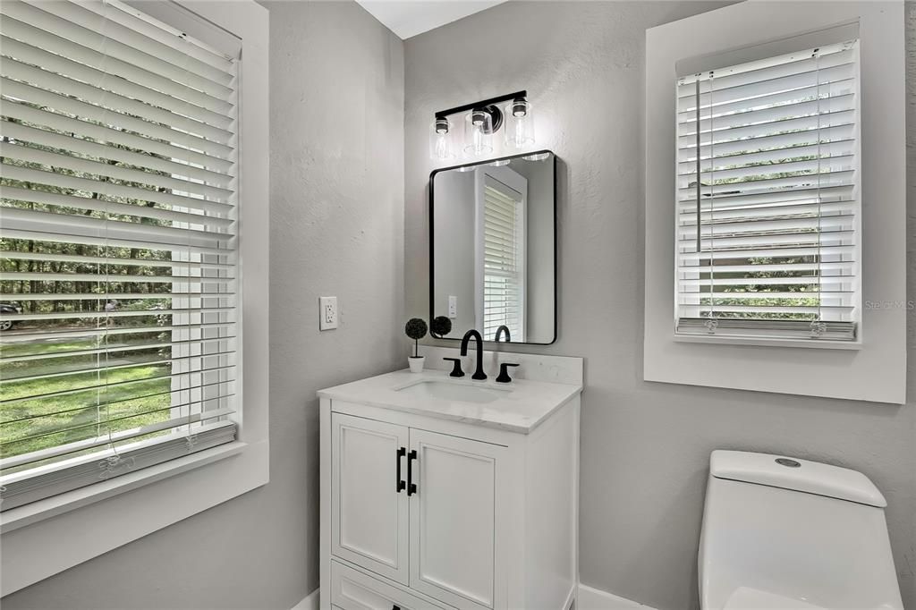 For Sale: $350,000 (3 beds, 2 baths, 1444 Square Feet)