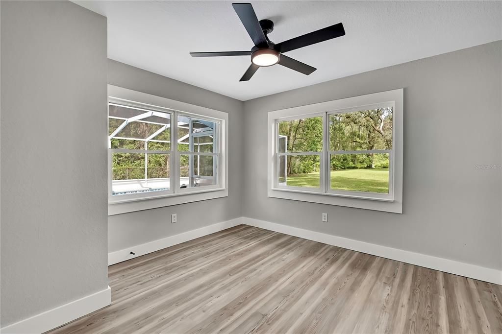 For Sale: $350,000 (3 beds, 2 baths, 1444 Square Feet)