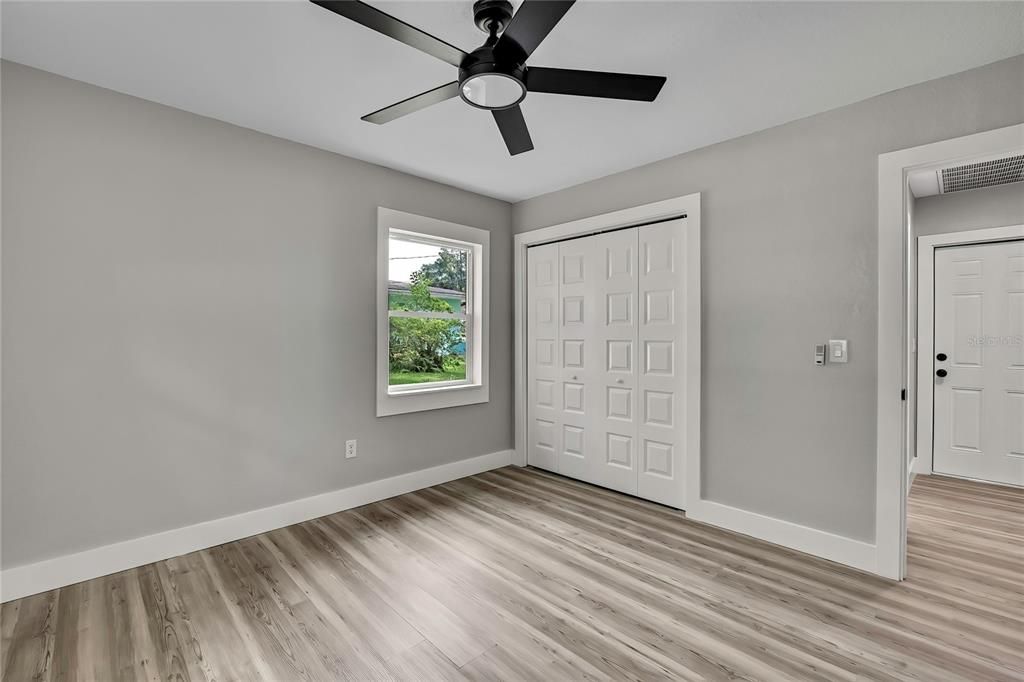 For Sale: $350,000 (3 beds, 2 baths, 1444 Square Feet)