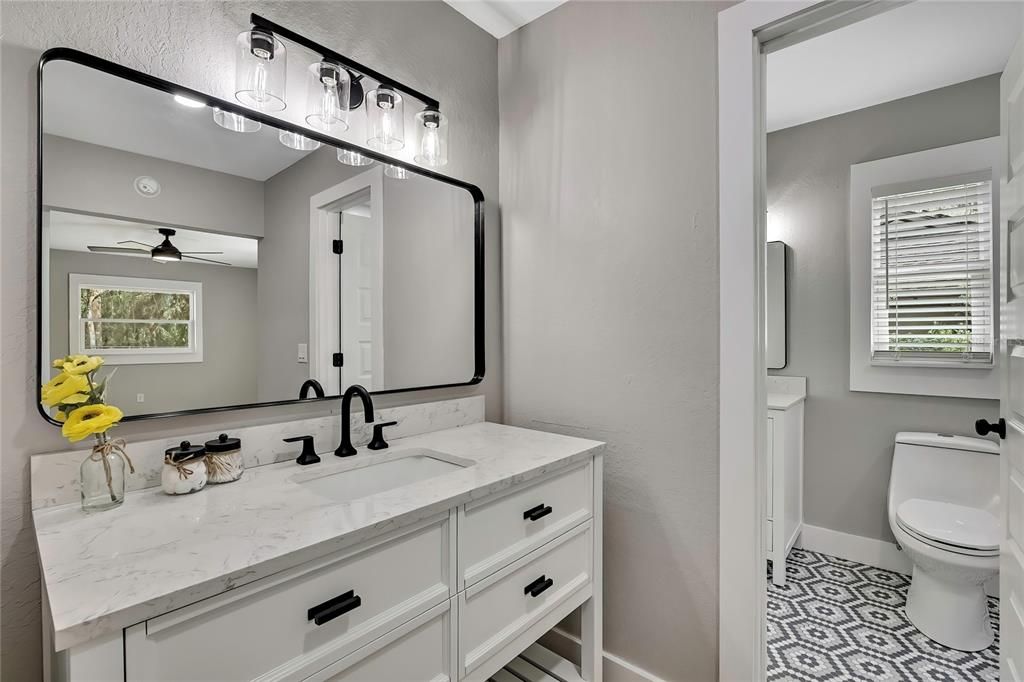 For Sale: $350,000 (3 beds, 2 baths, 1444 Square Feet)