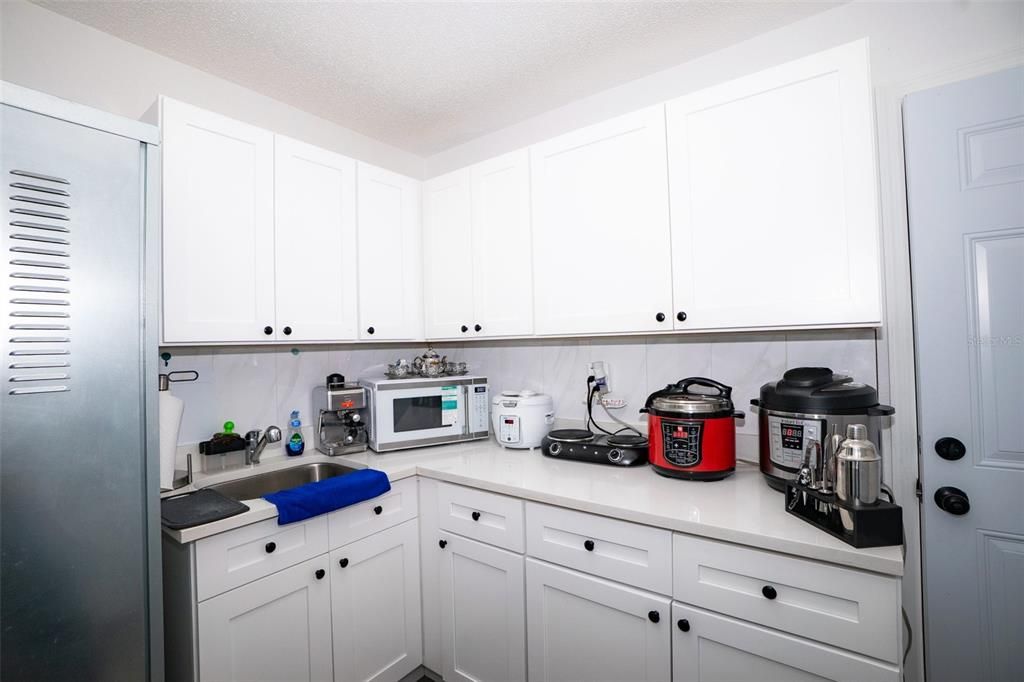 For Sale: $550,000 (3 beds, 2 baths, 1348 Square Feet)