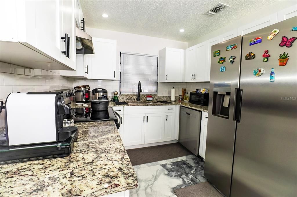 For Sale: $550,000 (3 beds, 2 baths, 1348 Square Feet)