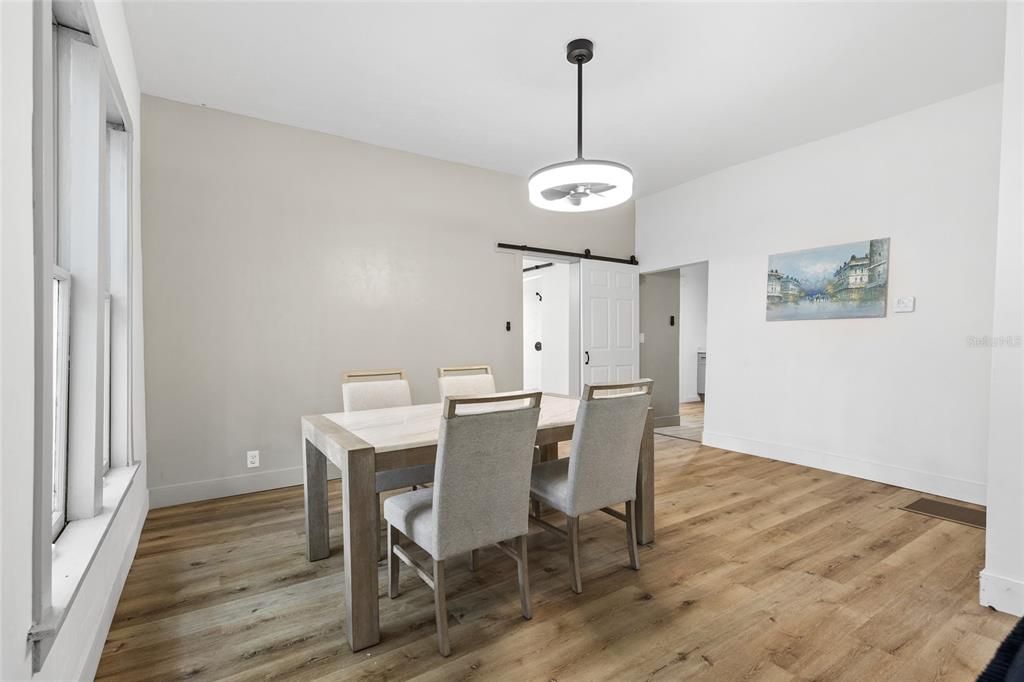 For Sale: $189,900 (3 beds, 2 baths, 1266 Square Feet)