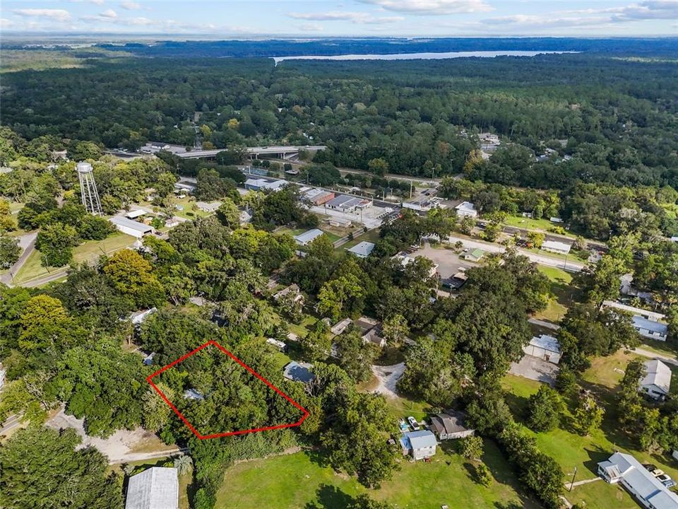 For Sale: $189,900 (3 beds, 2 baths, 1266 Square Feet)