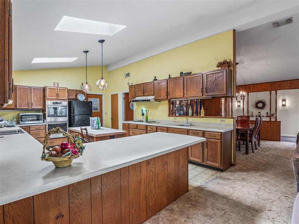 待售: $719,000 (3 贝兹, 2 浴室, 1817 平方英尺)