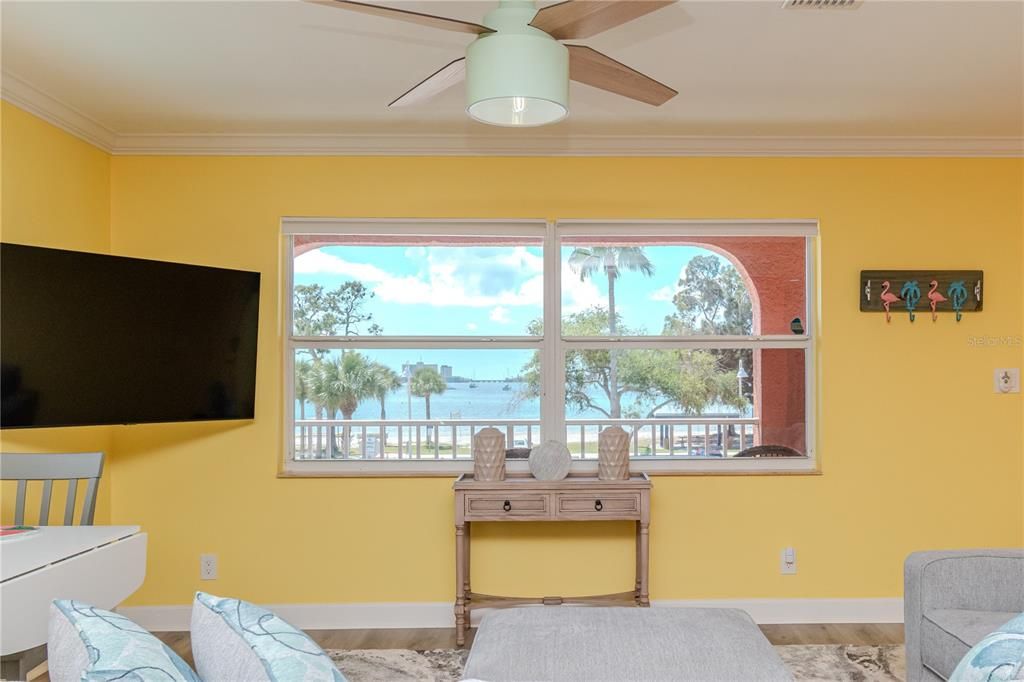 待售: $489,900 (2 贝兹, 2 浴室, 865 平方英尺)