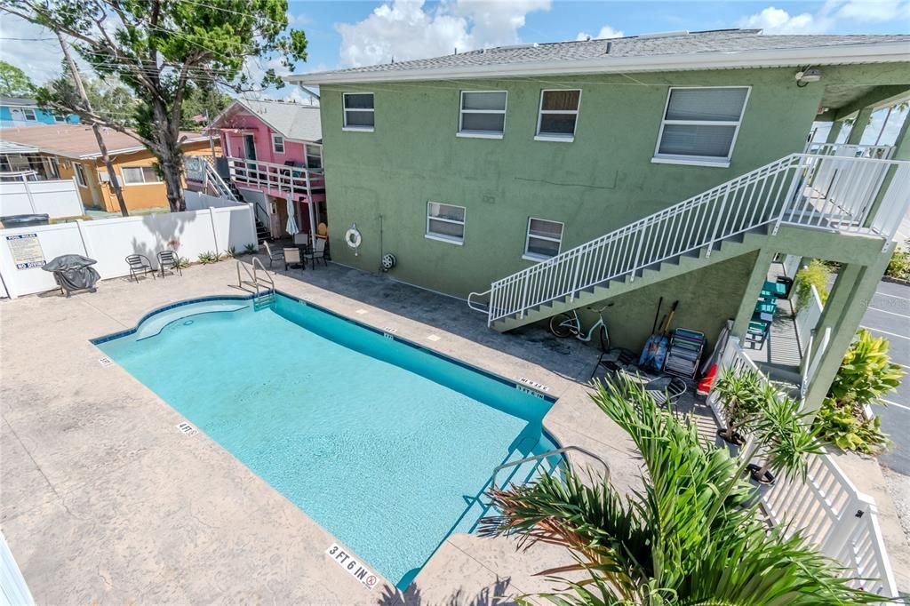 待售: $489,900 (2 贝兹, 2 浴室, 865 平方英尺)