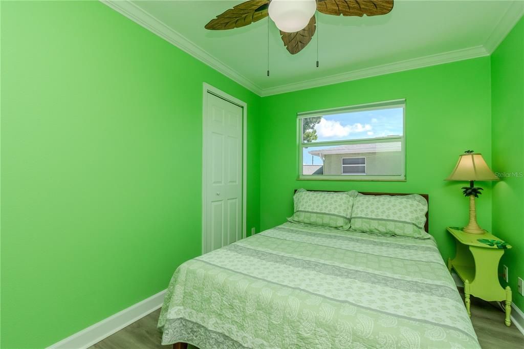 待售: $489,900 (2 贝兹, 2 浴室, 865 平方英尺)