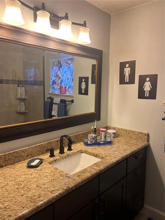 For Sale: $357,000 (4 beds, 3 baths, 1605 Square Feet)