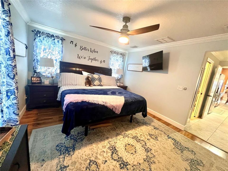 For Sale: $357,000 (4 beds, 3 baths, 1605 Square Feet)