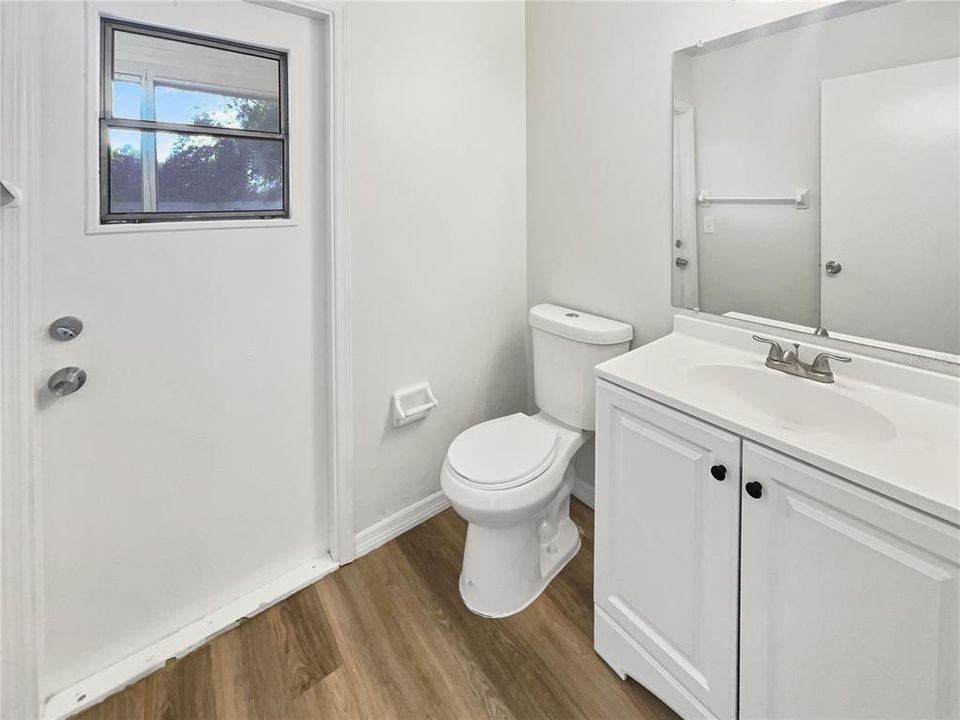 For Sale: $358,000 (3 beds, 2 baths, 1400 Square Feet)