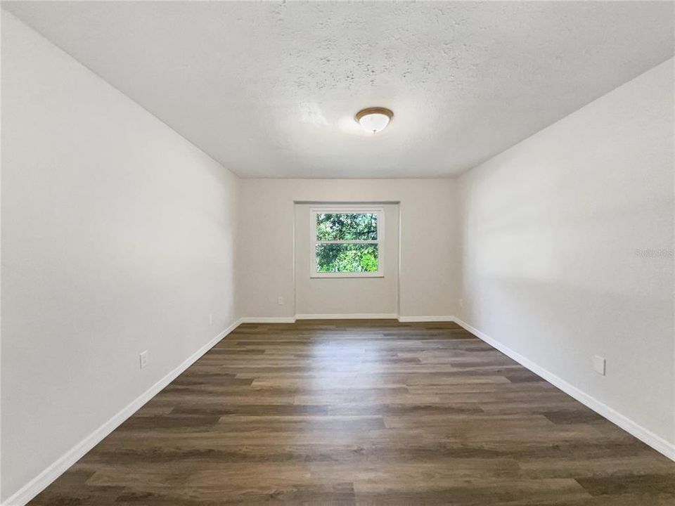 For Sale: $358,000 (3 beds, 2 baths, 1400 Square Feet)