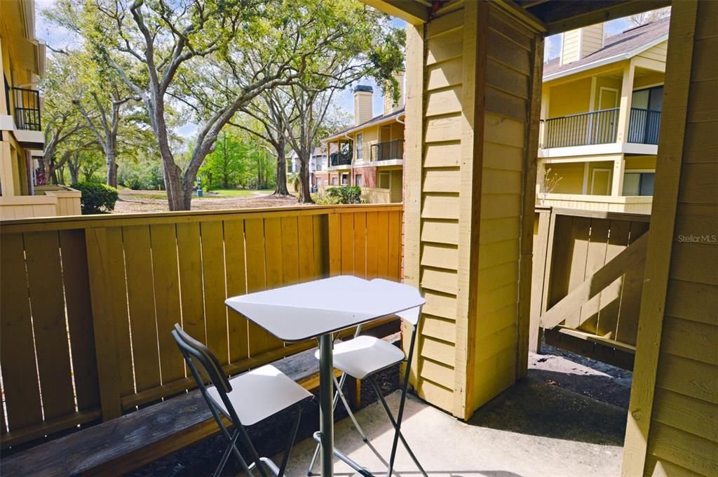 Active With Contract: $2,000 (2 beds, 2 baths, 1007 Square Feet)