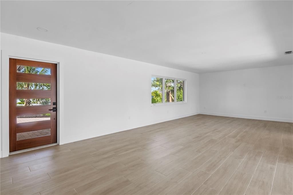 待售: $2,395,000 (3 贝兹, 2 浴室, 1799 平方英尺)