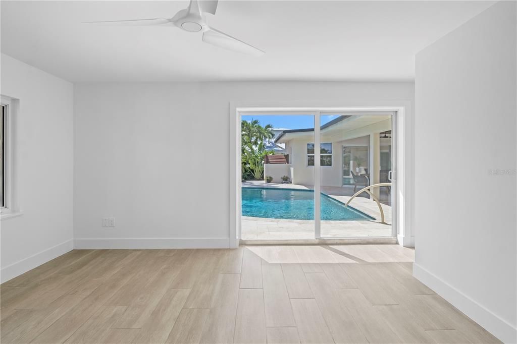 待售: $2,395,000 (3 贝兹, 2 浴室, 1799 平方英尺)