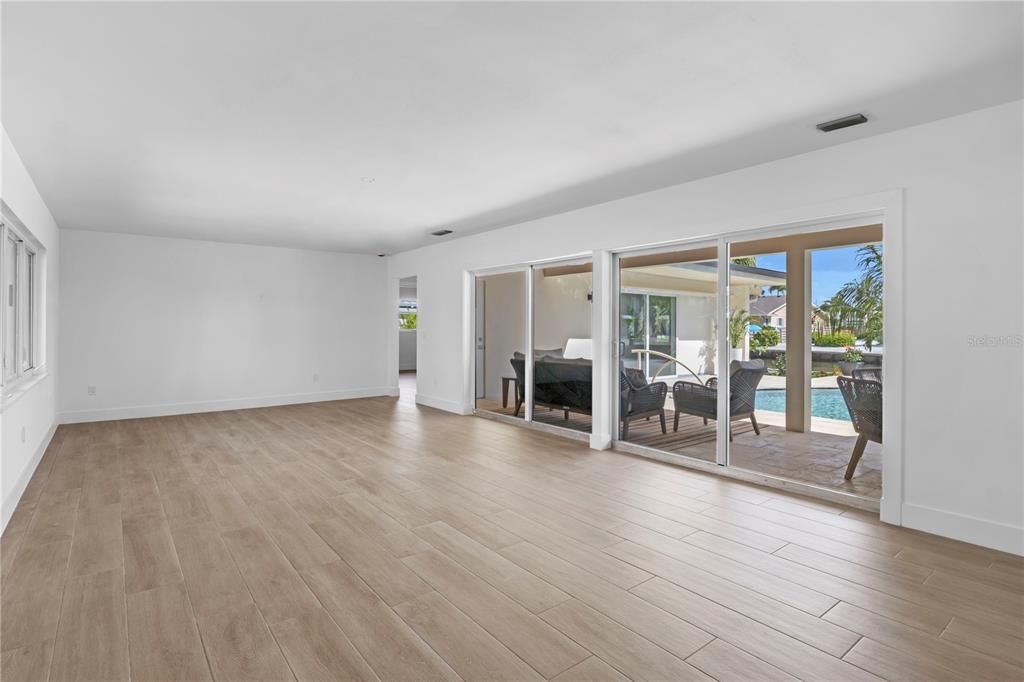 待售: $2,395,000 (3 贝兹, 2 浴室, 1799 平方英尺)