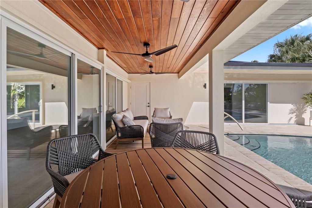 待售: $2,395,000 (3 贝兹, 2 浴室, 1799 平方英尺)