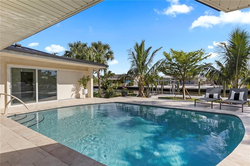 待售: $2,395,000 (3 贝兹, 2 浴室, 1799 平方英尺)