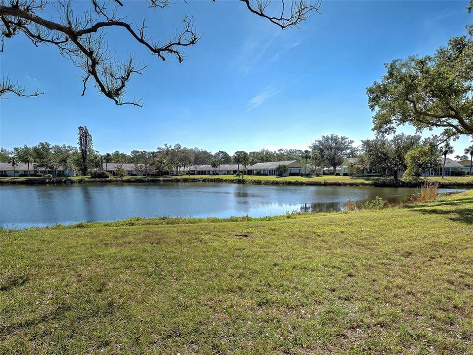 For Sale: $240,000 (2 beds, 2 baths, 1218 Square Feet)