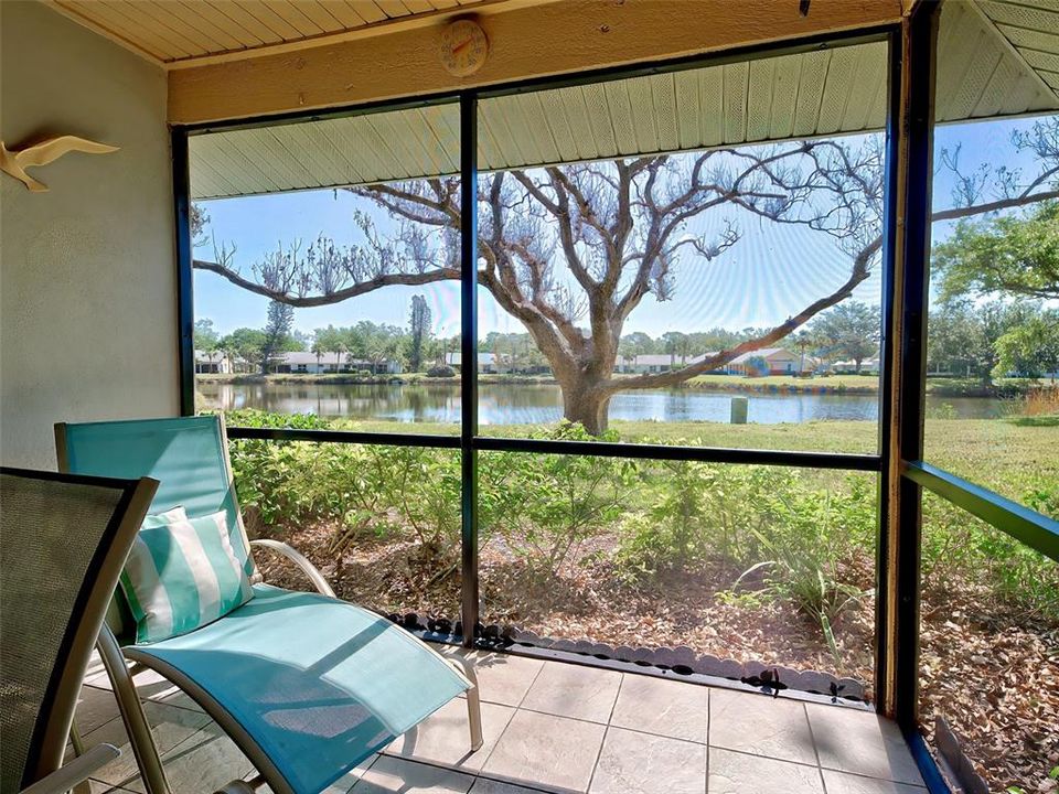 For Sale: $240,000 (2 beds, 2 baths, 1218 Square Feet)