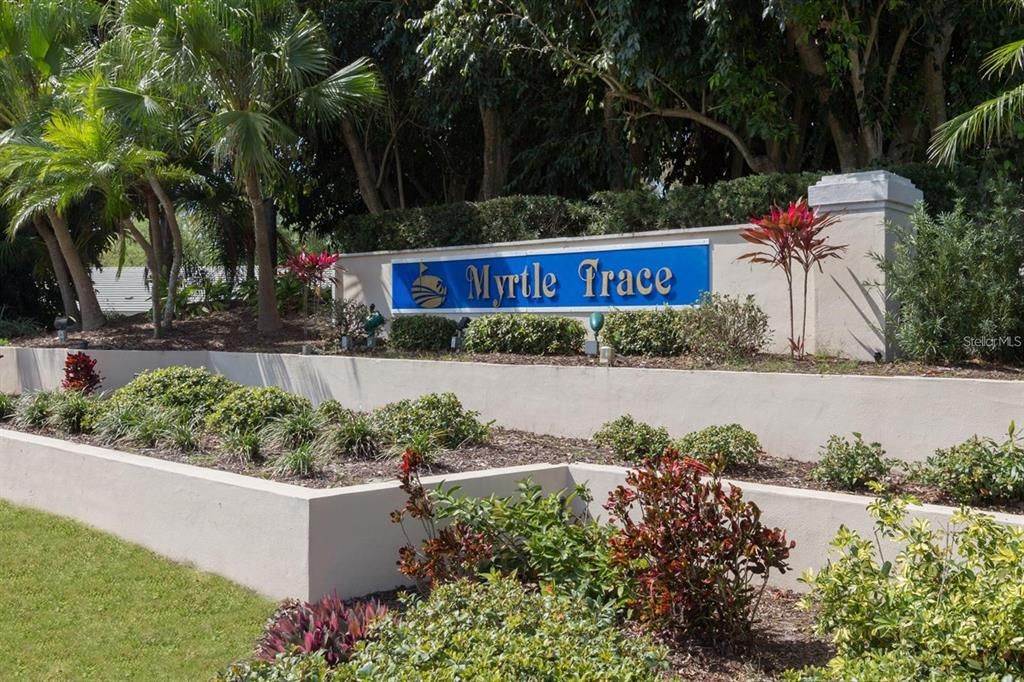 For Sale: $240,000 (2 beds, 2 baths, 1218 Square Feet)