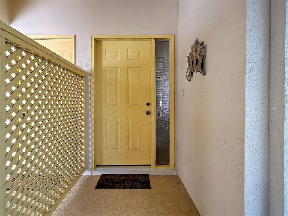 For Sale: $240,000 (2 beds, 2 baths, 1218 Square Feet)