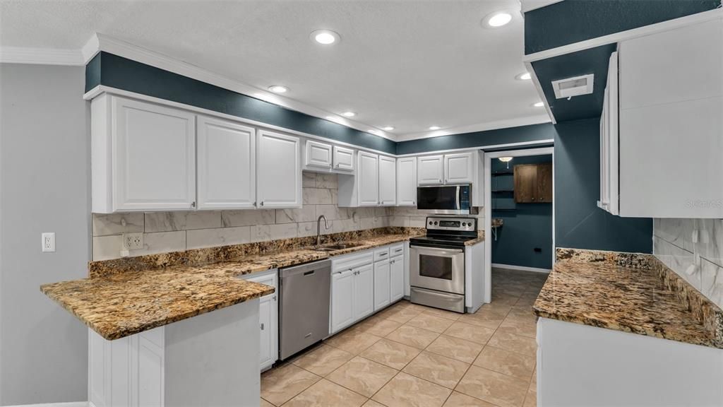 Active With Contract: $450,000 (4 beds, 2 baths, 2505 Square Feet)