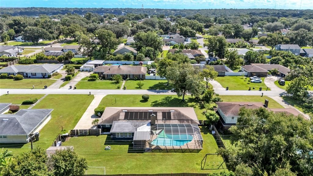 Active With Contract: $450,000 (4 beds, 2 baths, 2505 Square Feet)