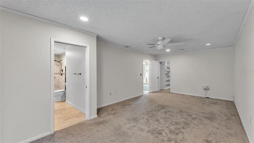 Active With Contract: $450,000 (4 beds, 2 baths, 2505 Square Feet)