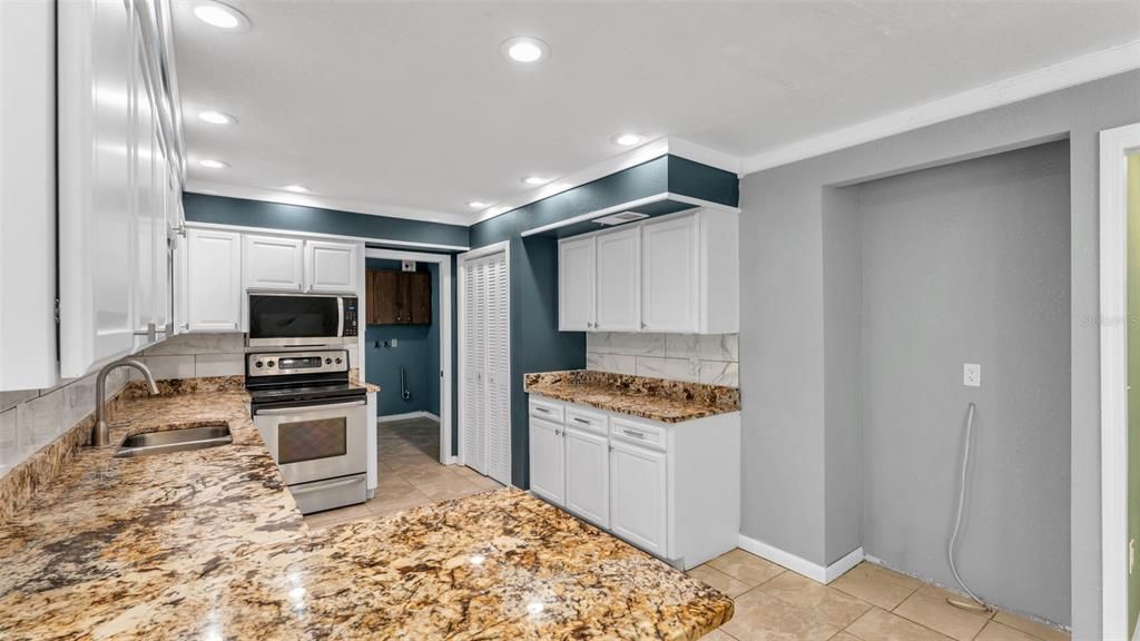 Active With Contract: $450,000 (4 beds, 2 baths, 2505 Square Feet)