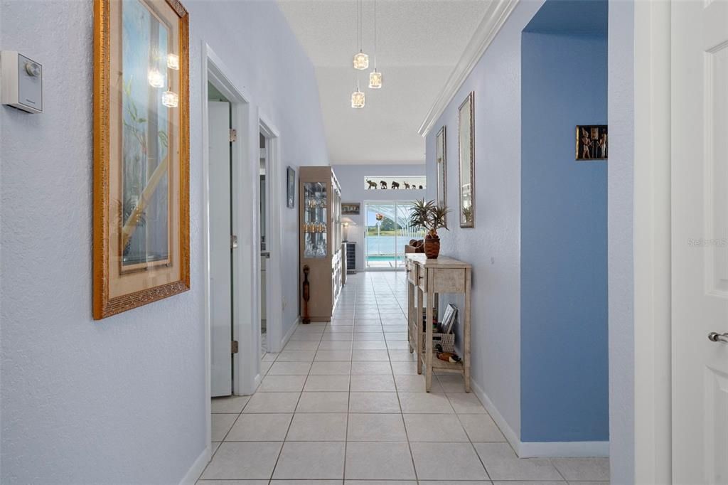 Active With Contract: $299,500 (2 beds, 2 baths, 1378 Square Feet)