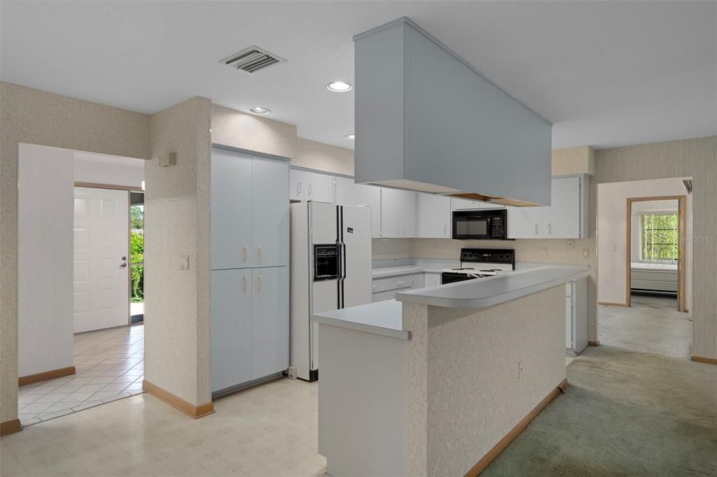 En Venta: $265,000 (3 camas, 2 baños, 2102 Pies cuadrados)