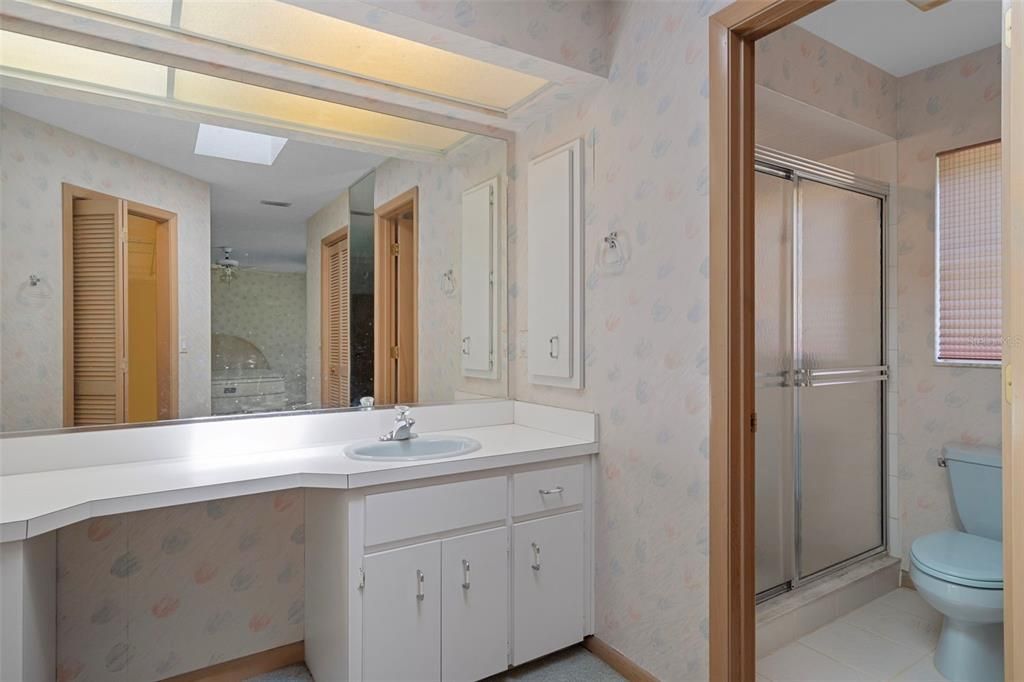 En Venta: $265,000 (3 camas, 2 baños, 2102 Pies cuadrados)