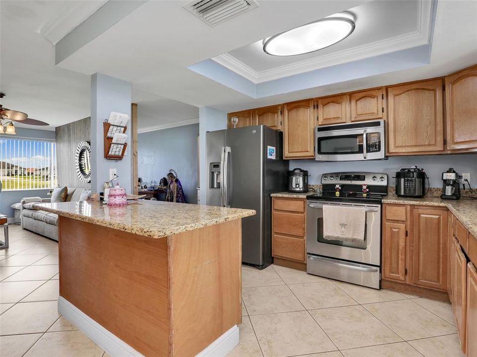 待售: $280,000 (3 贝兹, 2 浴室, 1404 平方英尺)