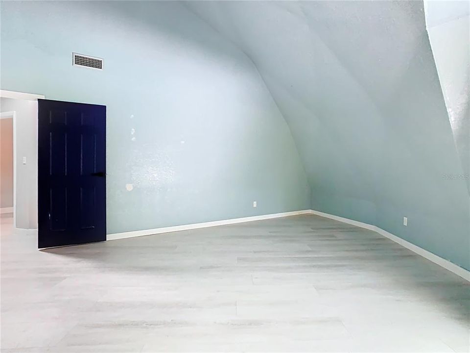 待售: $370,000 (3 贝兹, 2 浴室, 1605 平方英尺)