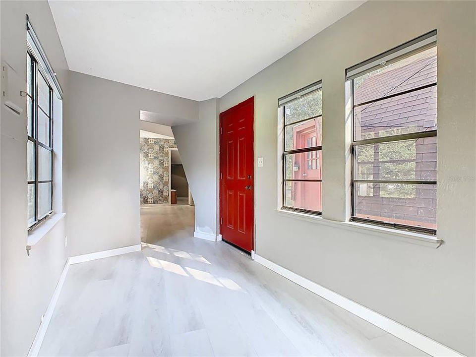 待售: $370,000 (3 贝兹, 2 浴室, 1605 平方英尺)